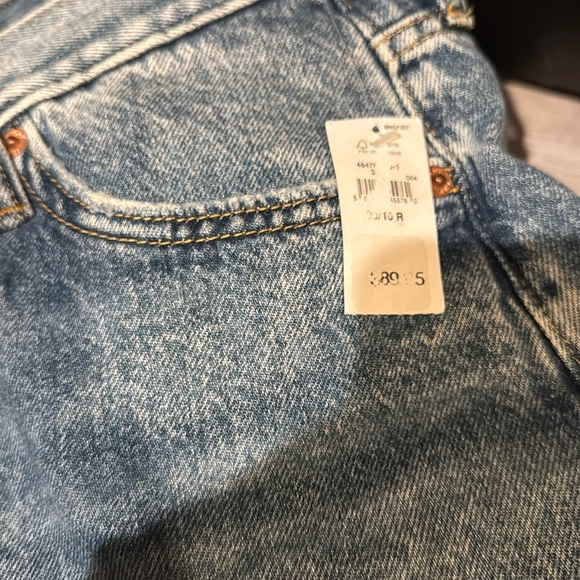 NWT! GAP Light High Rise Crossover Barrel Jeans - Size 30 / 10 🩷 #484783 - Picture 8 of 9